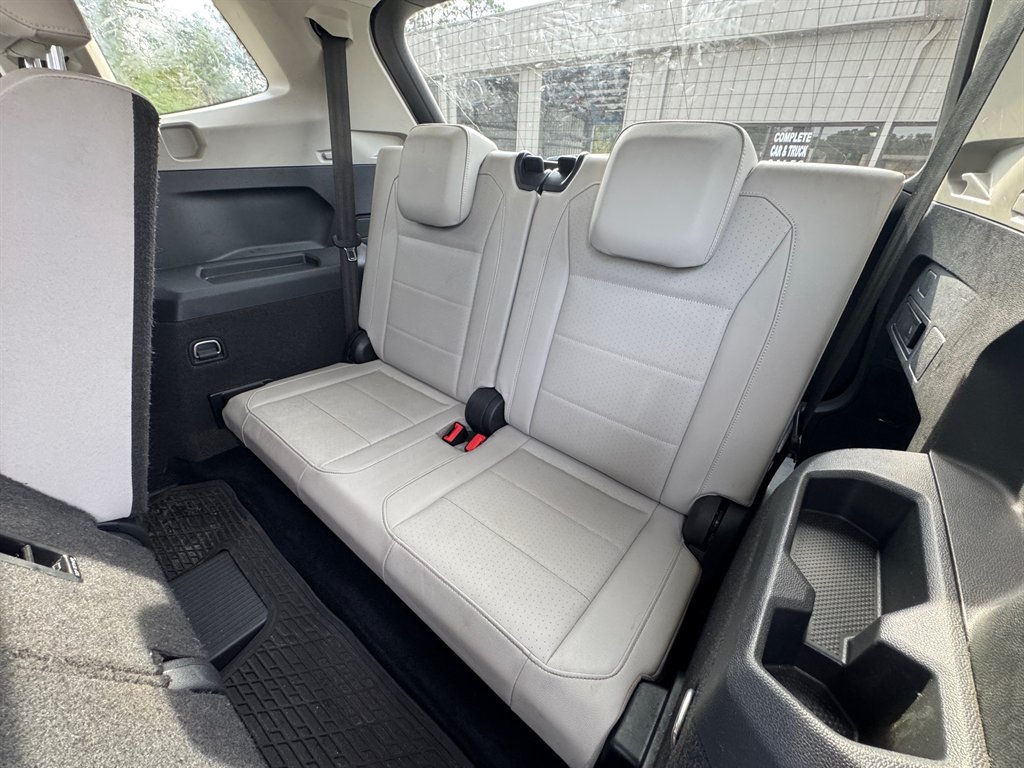 2021 Volkswagen Tiguan SE - Photo 13