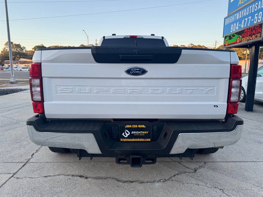 2021 Ford F-350 Super Duty XLT - Photo 6