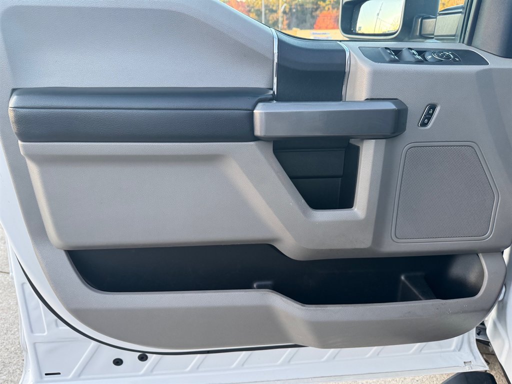 2021 Ford F-350 Super Duty XLT - Photo 8