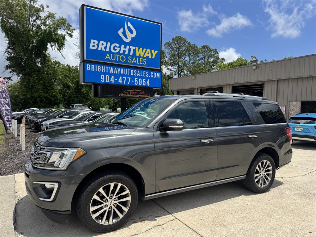 2018 Ford Expedition Limited's photo