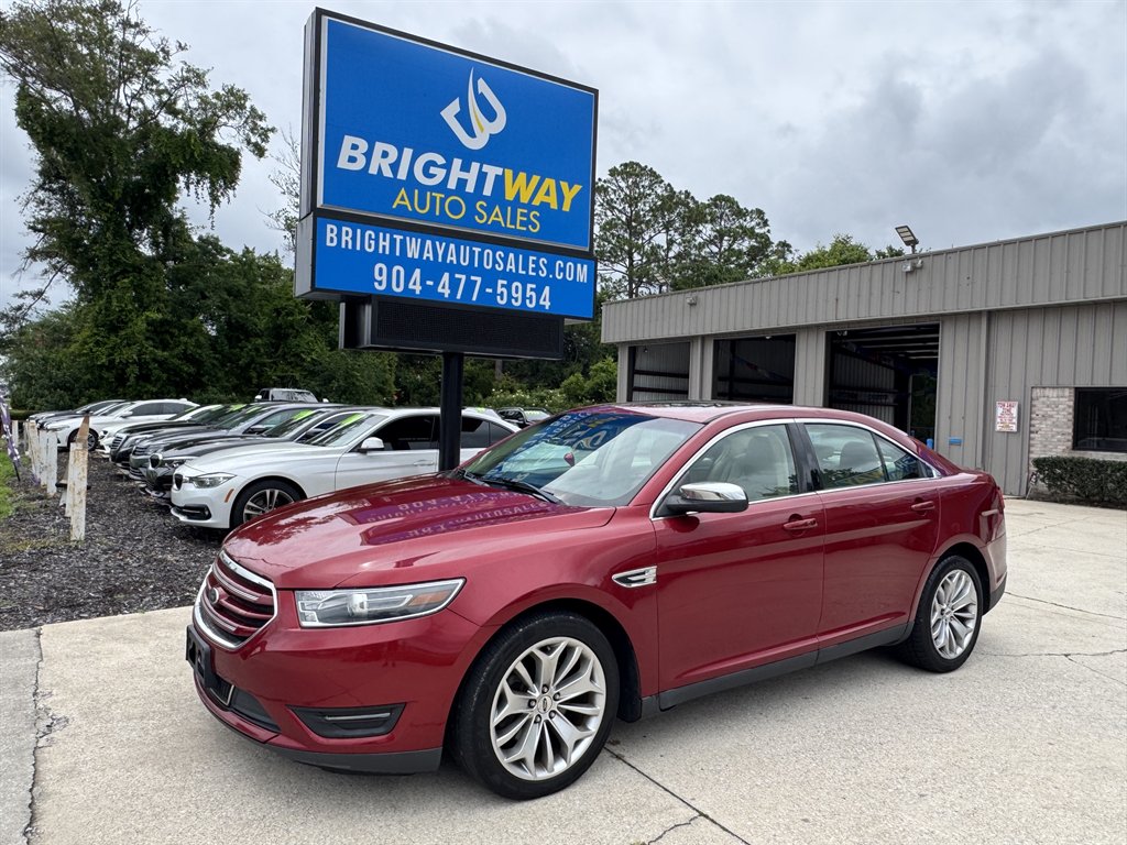 2018 Ford Taurus Limited FWD's photo
